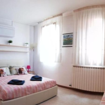 Appartamento Alla Corte Venezia Esterno foto